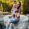 christinarow851
